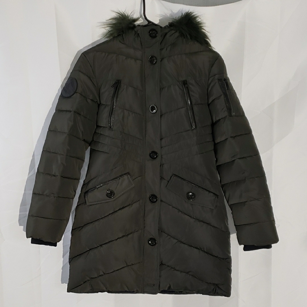 Diesel Women's Green Puffer Jacket with Faux Fur Hood Parka  Dark olive green.